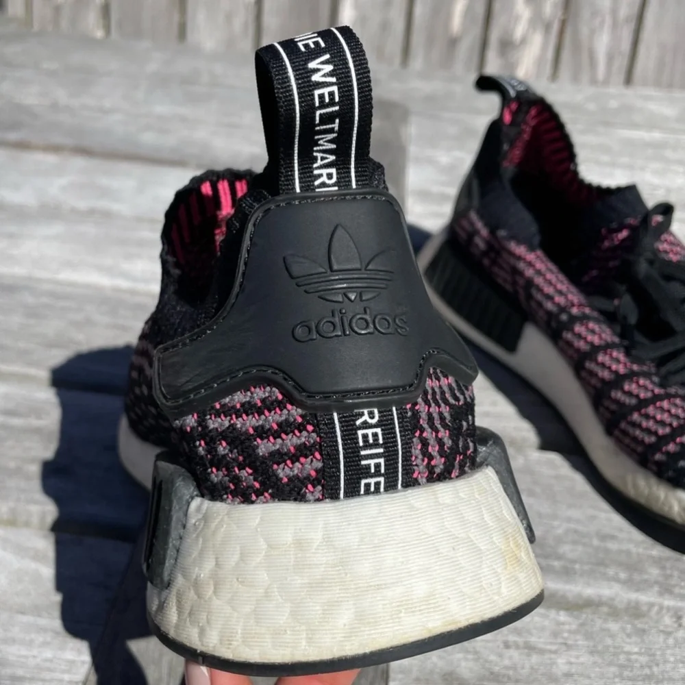Knit Nike Sneakers Running Shoes - Picture 5 of 10